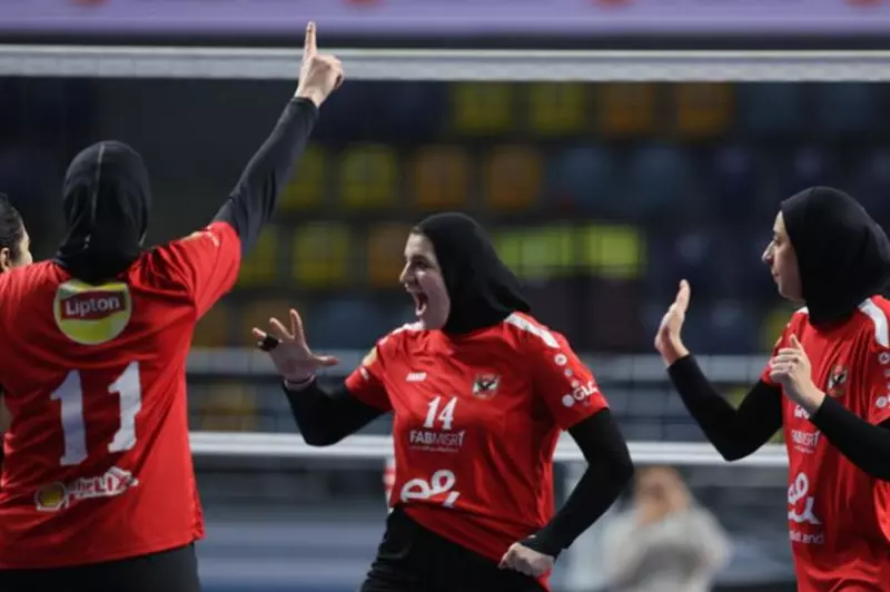 الرابع على التوالي.. سيدات طائرة الأهلي تتوج بالسوبر المصري على حساب الزمالك 